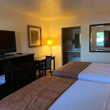 Lancaster Inn Ngoại thất bức ảnh